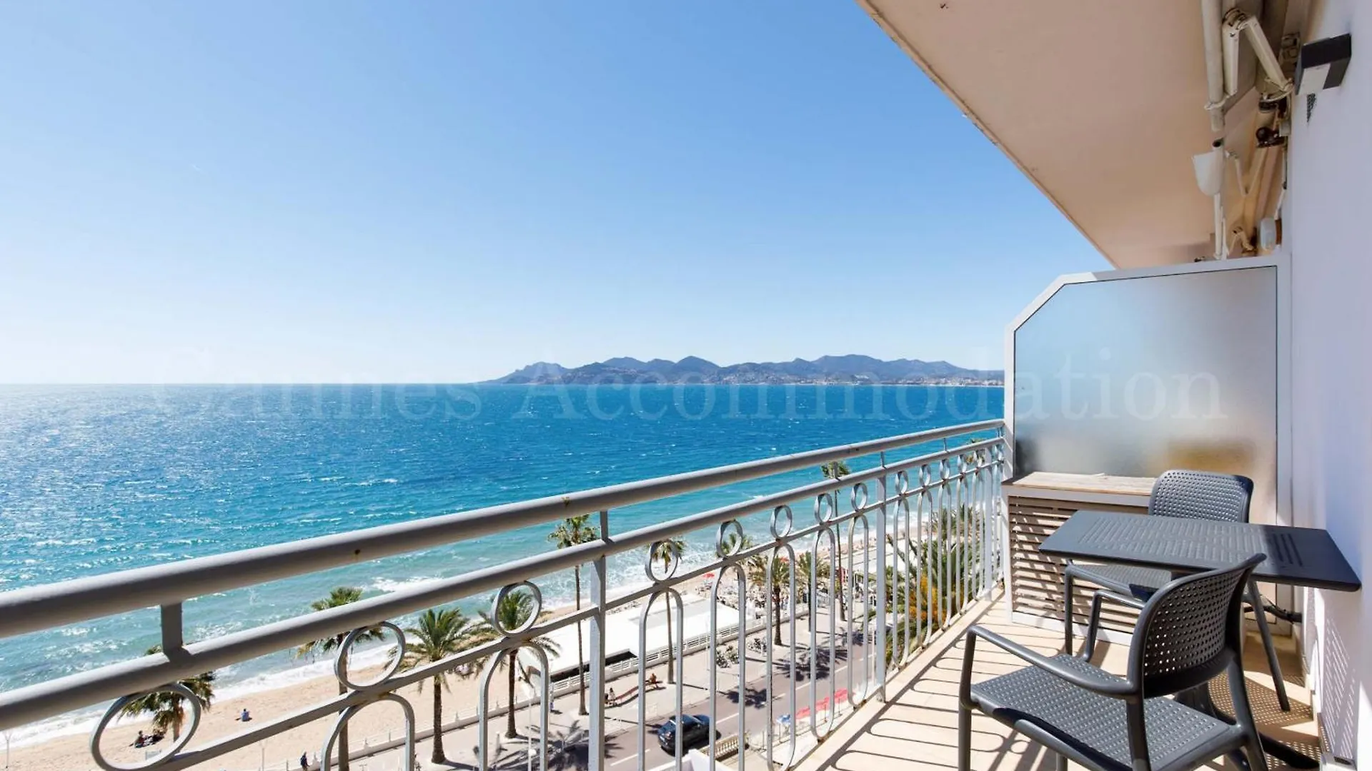 Kiss Apartment Cannes