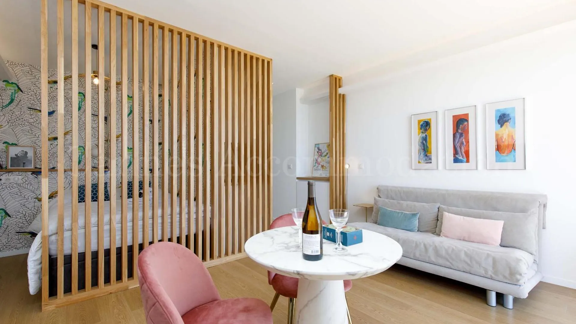 Kiss Apartment Cannes France
